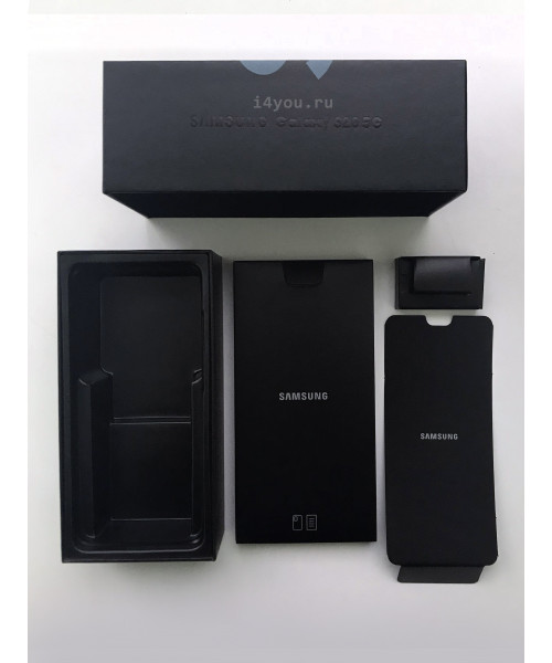 Box from Samsung Galaxy S8 Midnight